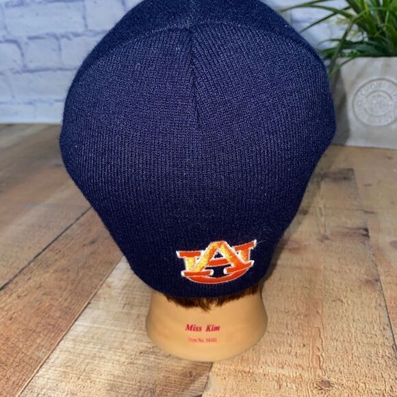 Auburn Tigers Unisex OSFA navy Beanie Hat Cap
Pre owned good condition - Picture 4 of 6